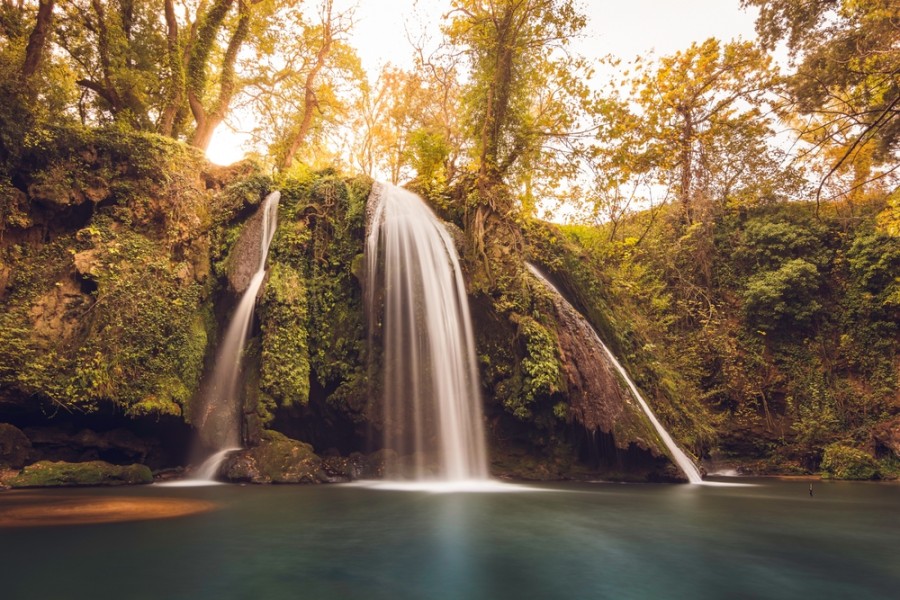 Quelle est la beauté cachée de la cascade du Grand Baou ?