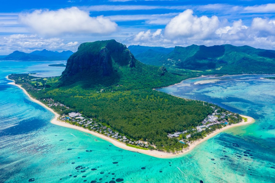 Quelle est la superficie de l'île Maurice ? Quelle est la superficie de l'île Maurice ?